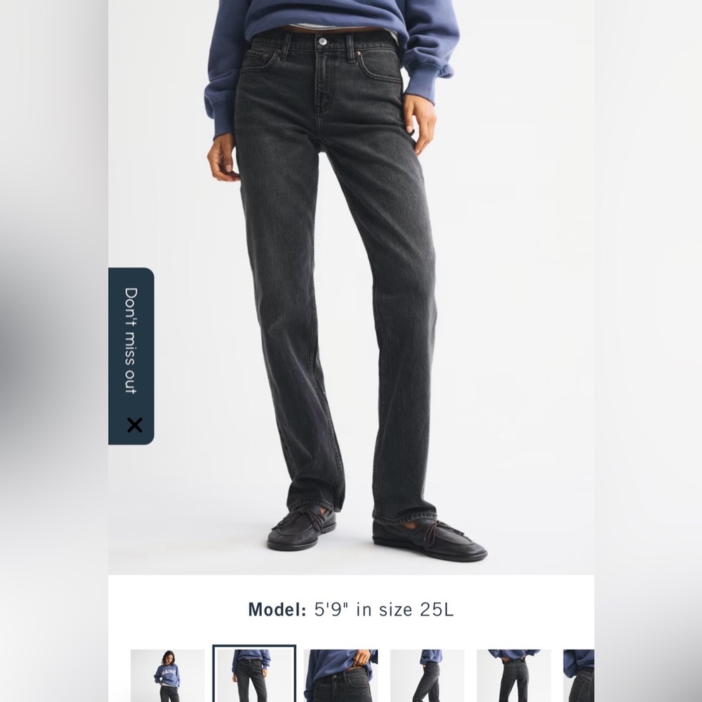 Abercrombie and Fitch 90s mid rise Straight Jean in 25L